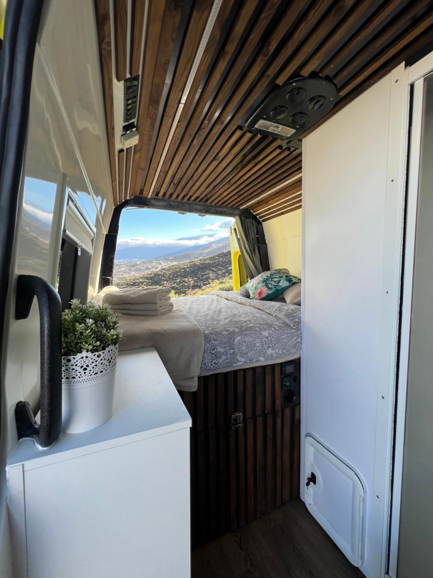 On Road- Feel Freedom With Campervan! Guincho  エクステリア 写真